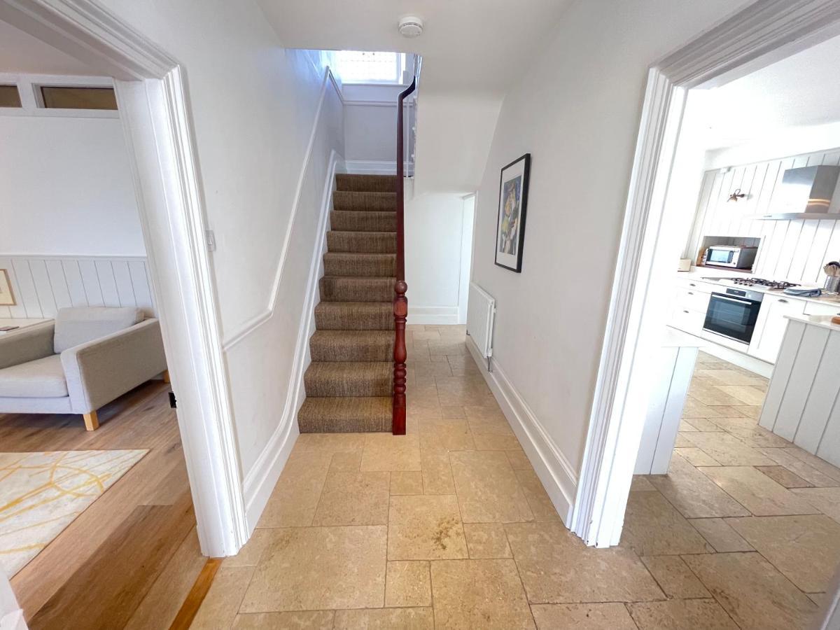 Porth House, With South Facing Courtyard Garden! Villa St Ives  Exterior photo