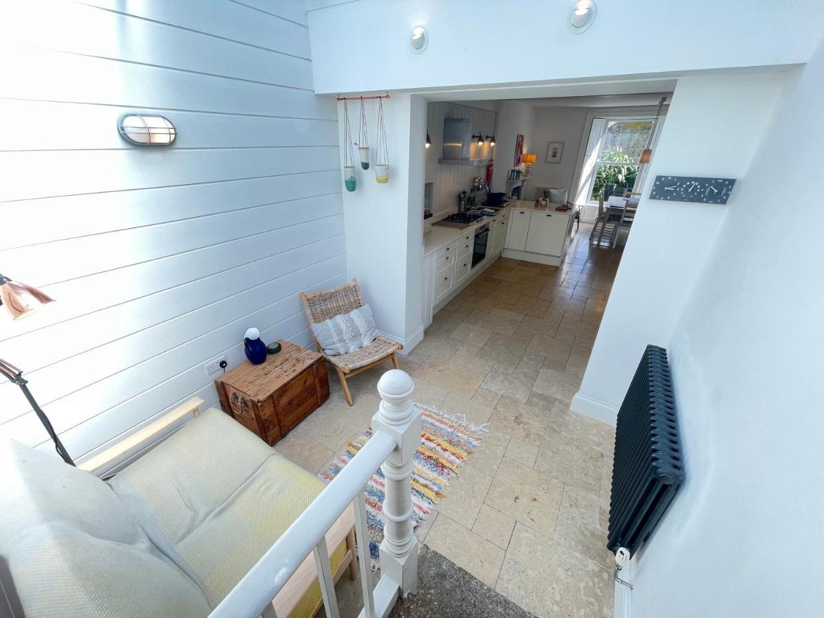 Porth House, With South Facing Courtyard Garden! Villa St Ives  Exterior photo