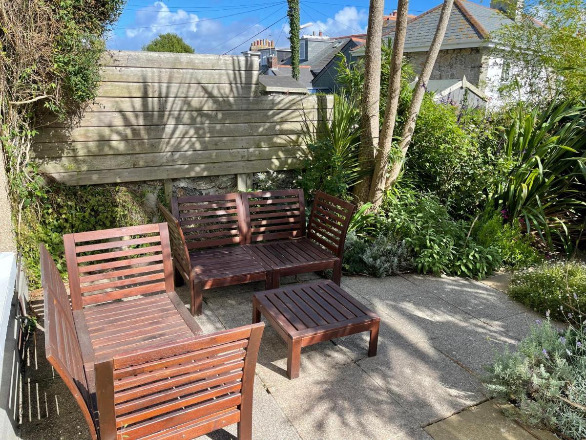 Porth House, With South Facing Courtyard Garden! Villa St Ives  Exterior photo