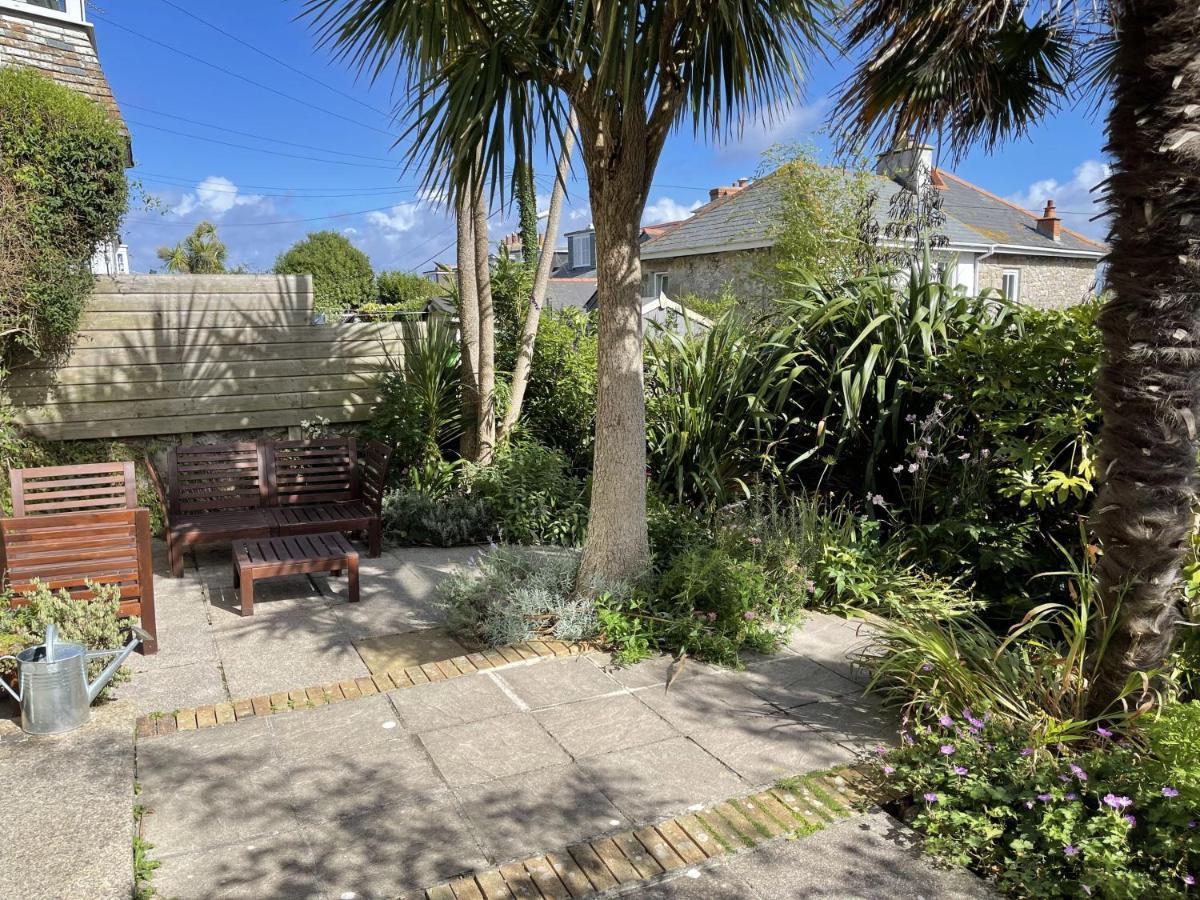 Porth House, With South Facing Courtyard Garden! Villa St Ives  Exterior photo